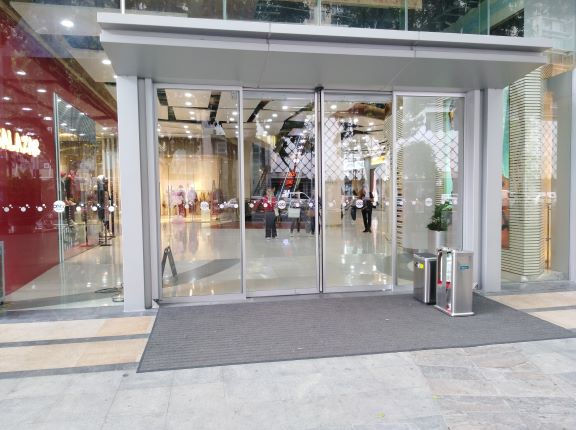 玻璃自动麻豆蜜桃69无码专区在线