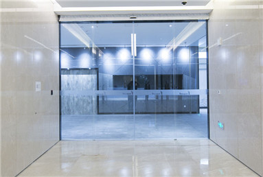 平移麻豆爱爱视频