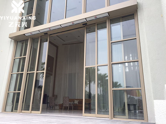 麻豆爱爱视频-玻璃包边门体